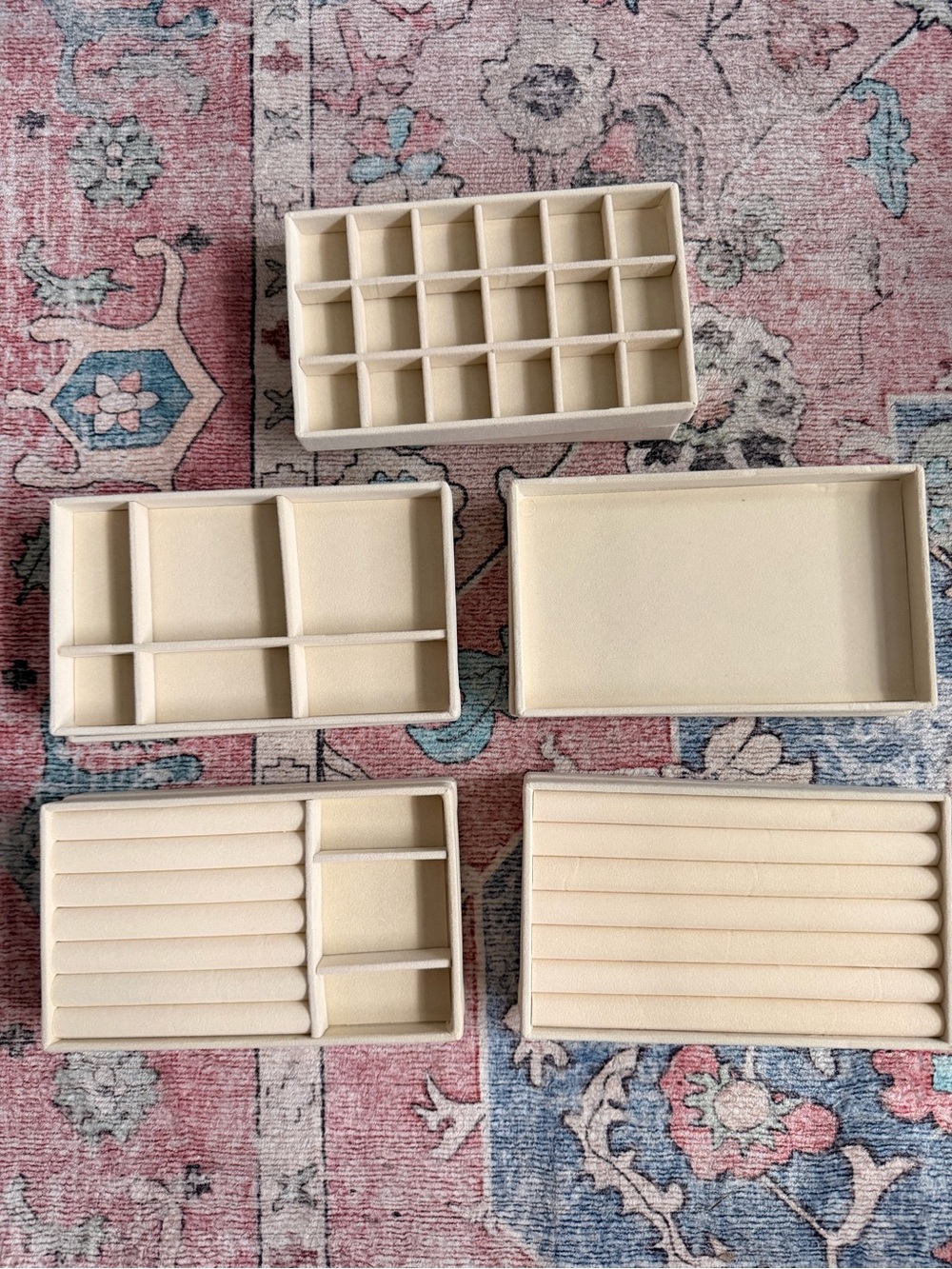 New Cream Color 12 piece Jewelry Organizer Tray Set - Picture 2 of 6